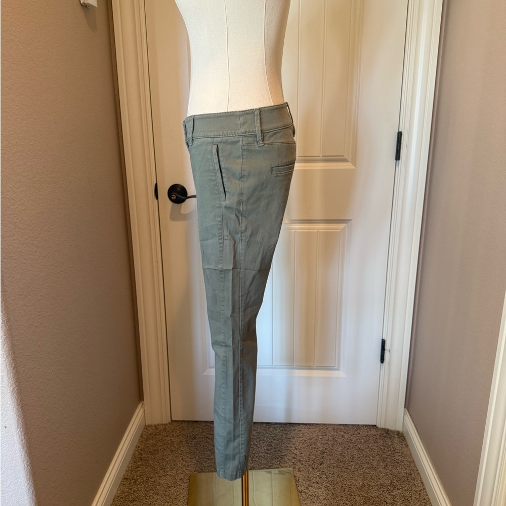 LOFT Women's Boyfriend Chinos in light green - Picture 2 of 4